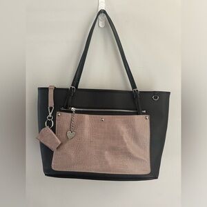 Aurielle Genuine leather large tote Bag
